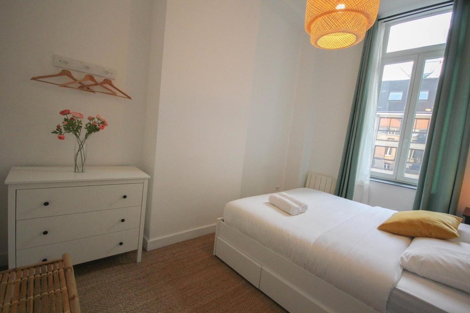 2-Bedroom Flat + Private Car Park. Lille Bagian luar foto