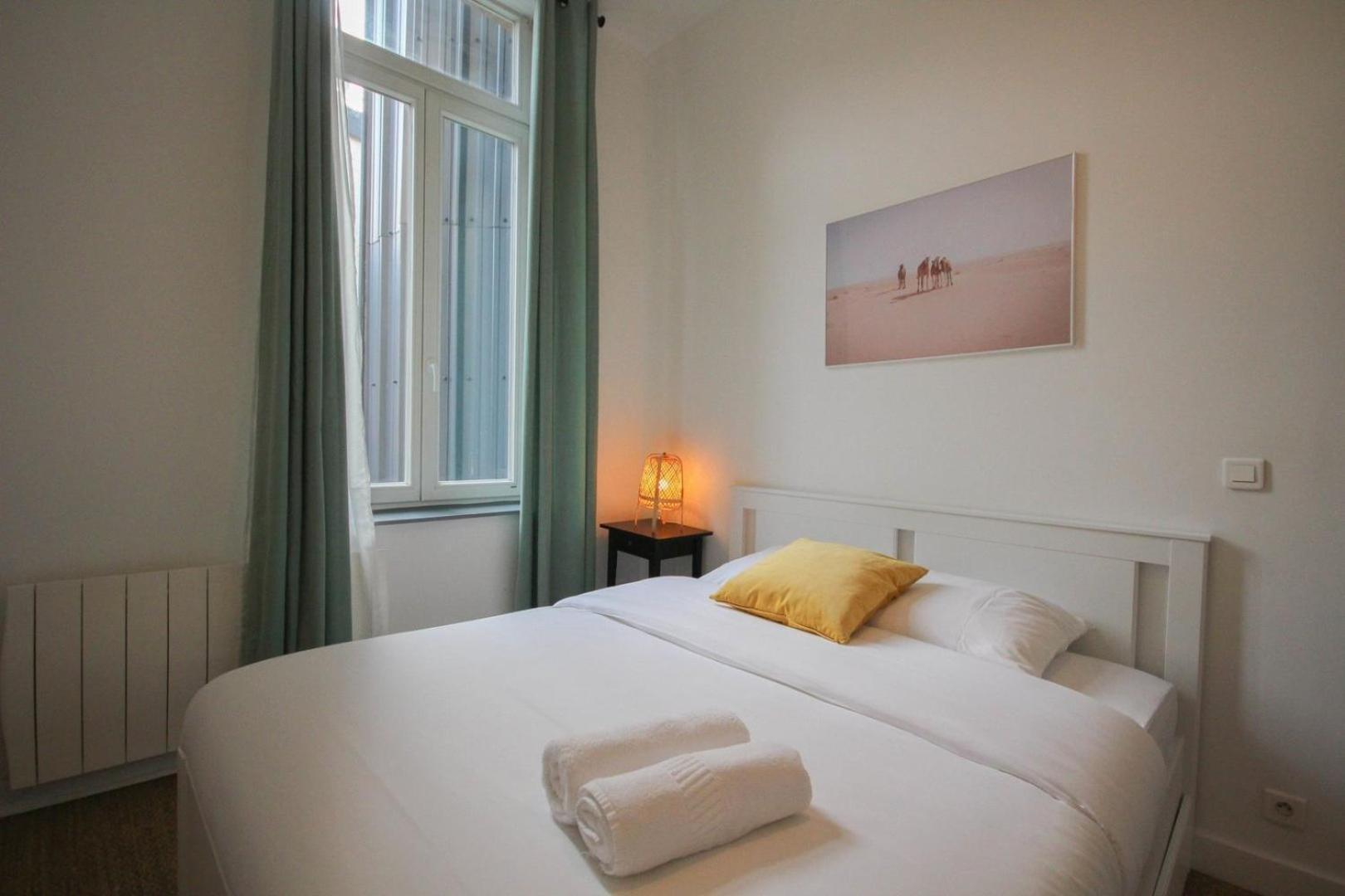 2-Bedroom Flat + Private Car Park. Lille Bagian luar foto